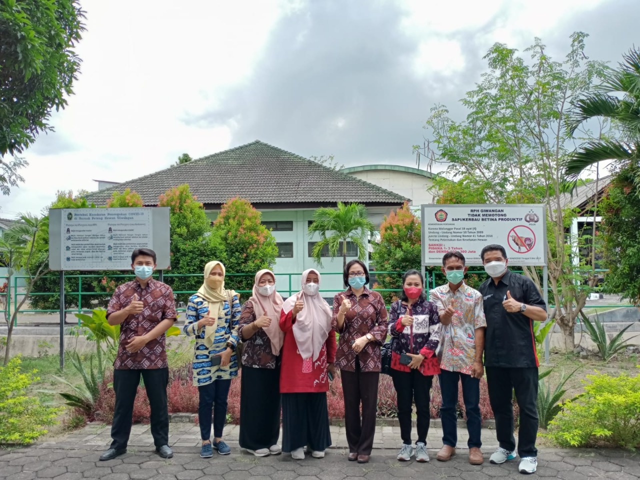 Kunjungan Dinas Perikanan dan Pertanian Kota Makassar ke RPH Giwangan Kota Yogyakarta